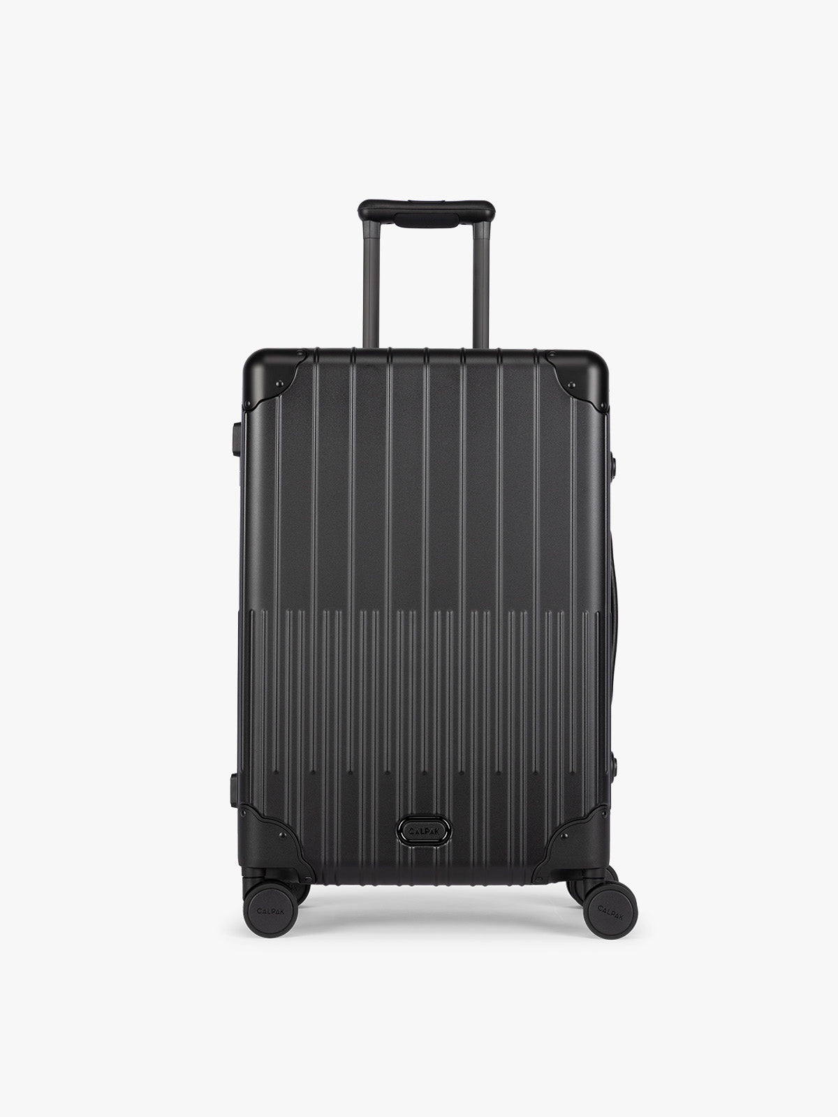 Vault Medium Luggage - Image 19