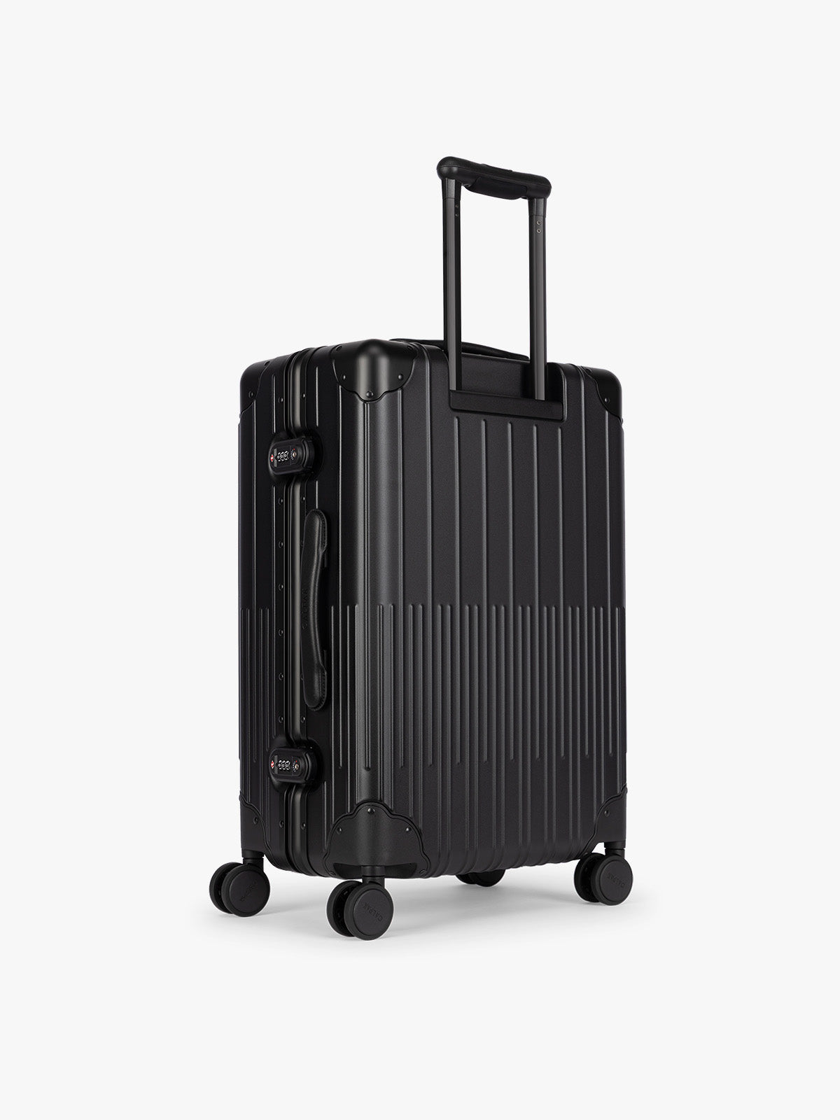 Vault Medium Luggage - Image 22