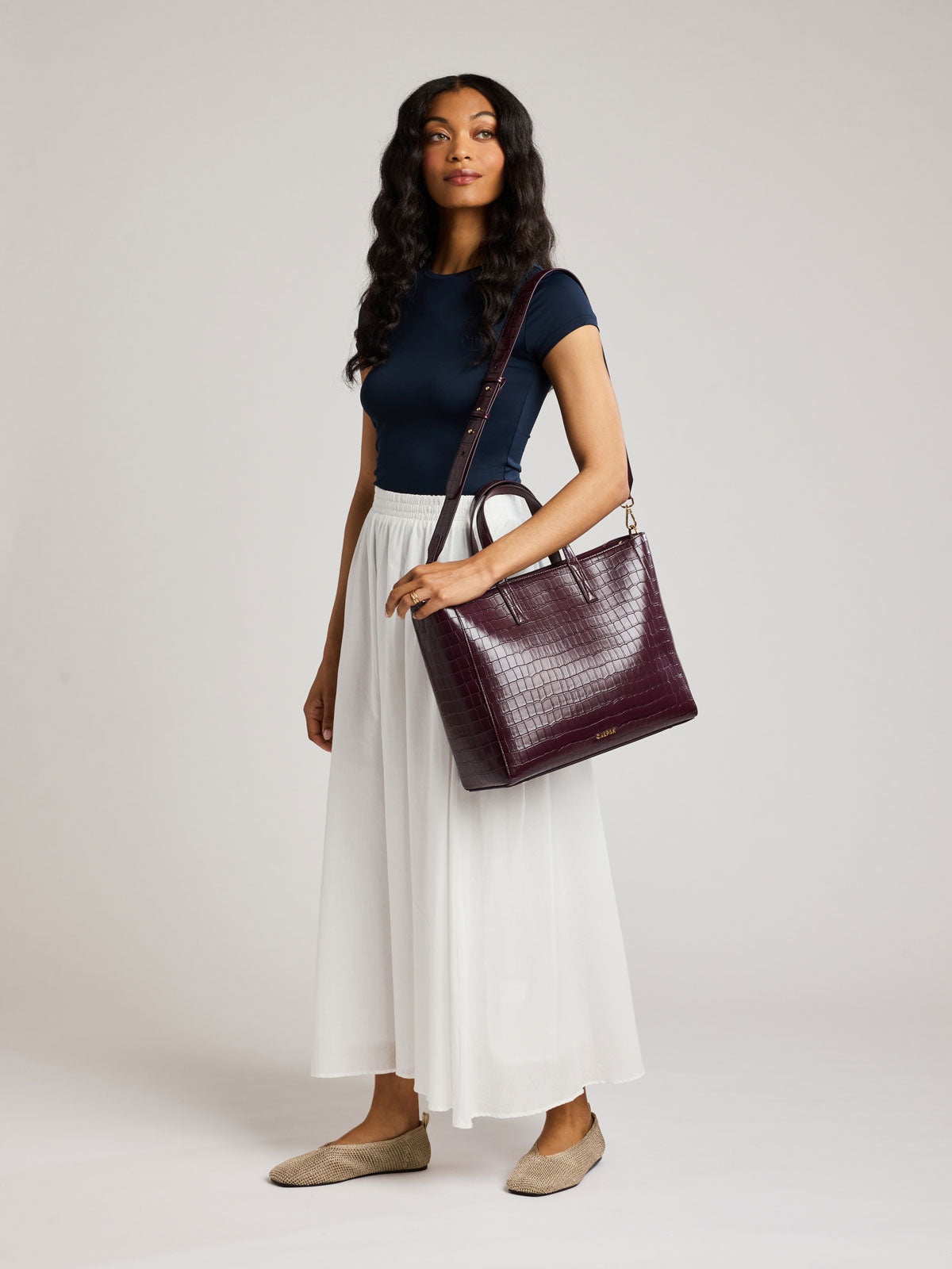 Haven 15 Laptop Tote Bag in Croc-Embossed - Image 8