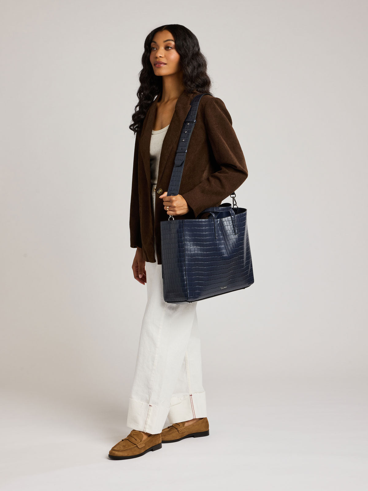 Haven 16 Laptop Tote in Croc-Embossed - Image 7