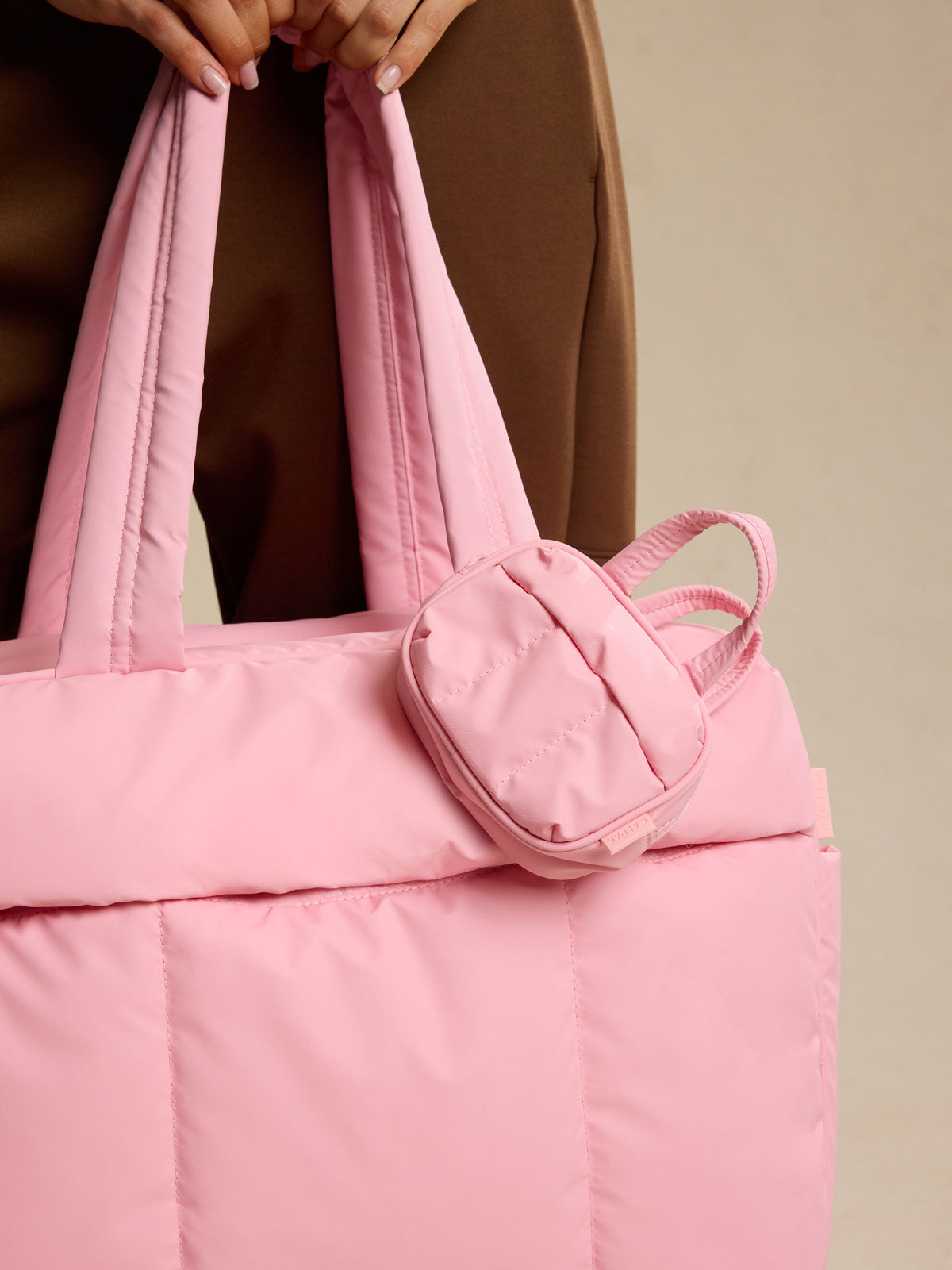 Luka Duffel Zip Bag Charm - Image 15