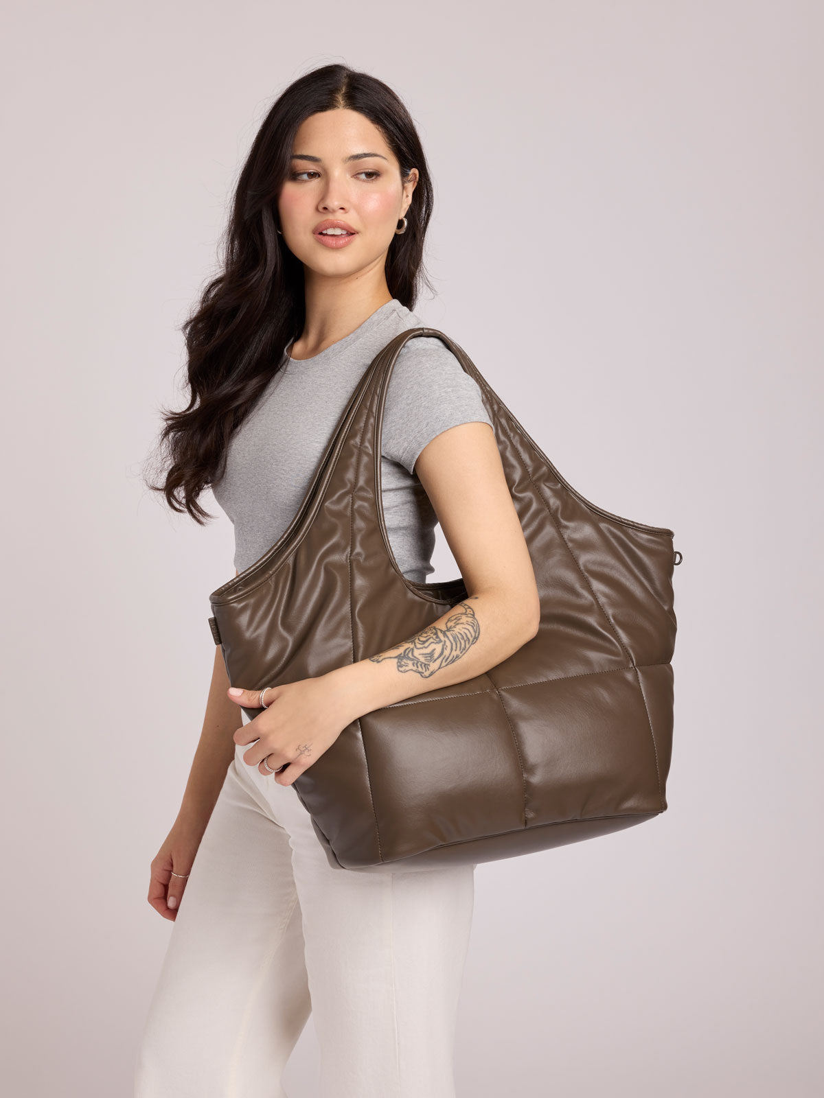 Luka Everything Laptop Tote Bag in Vegan Leather - Image 13