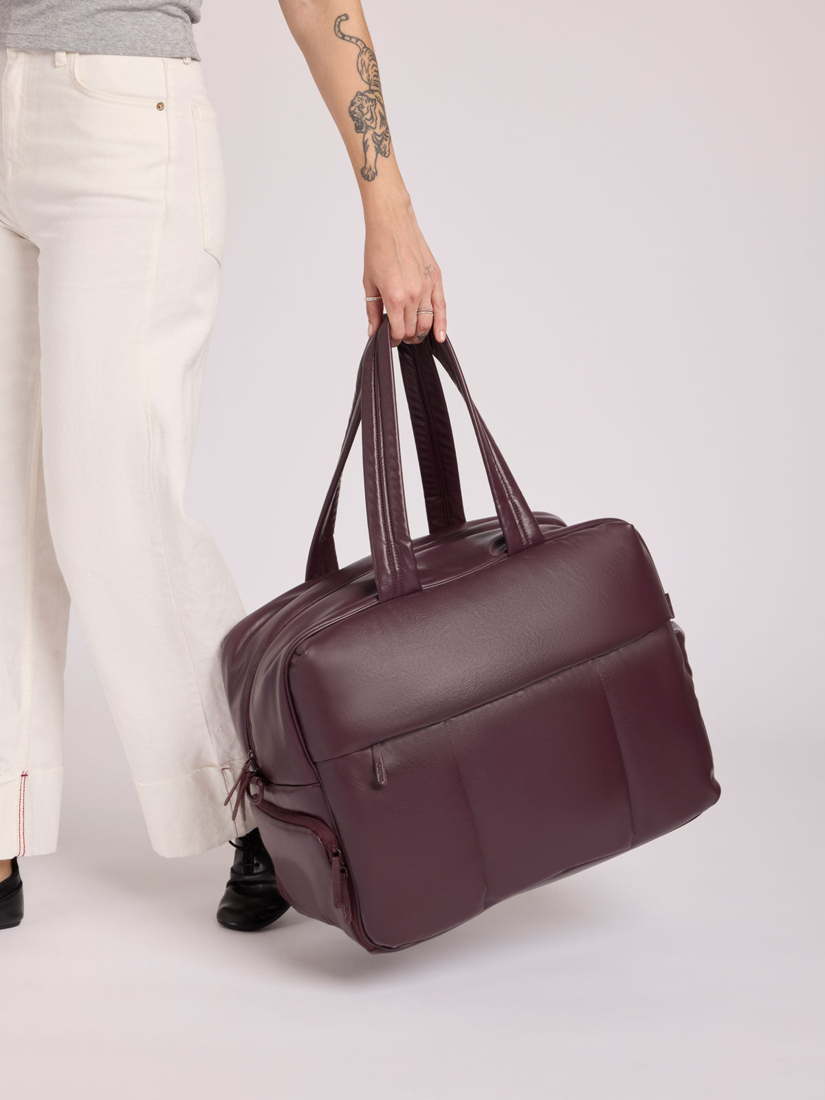 Luka Large Duffel in Vegan Leather - Image 13