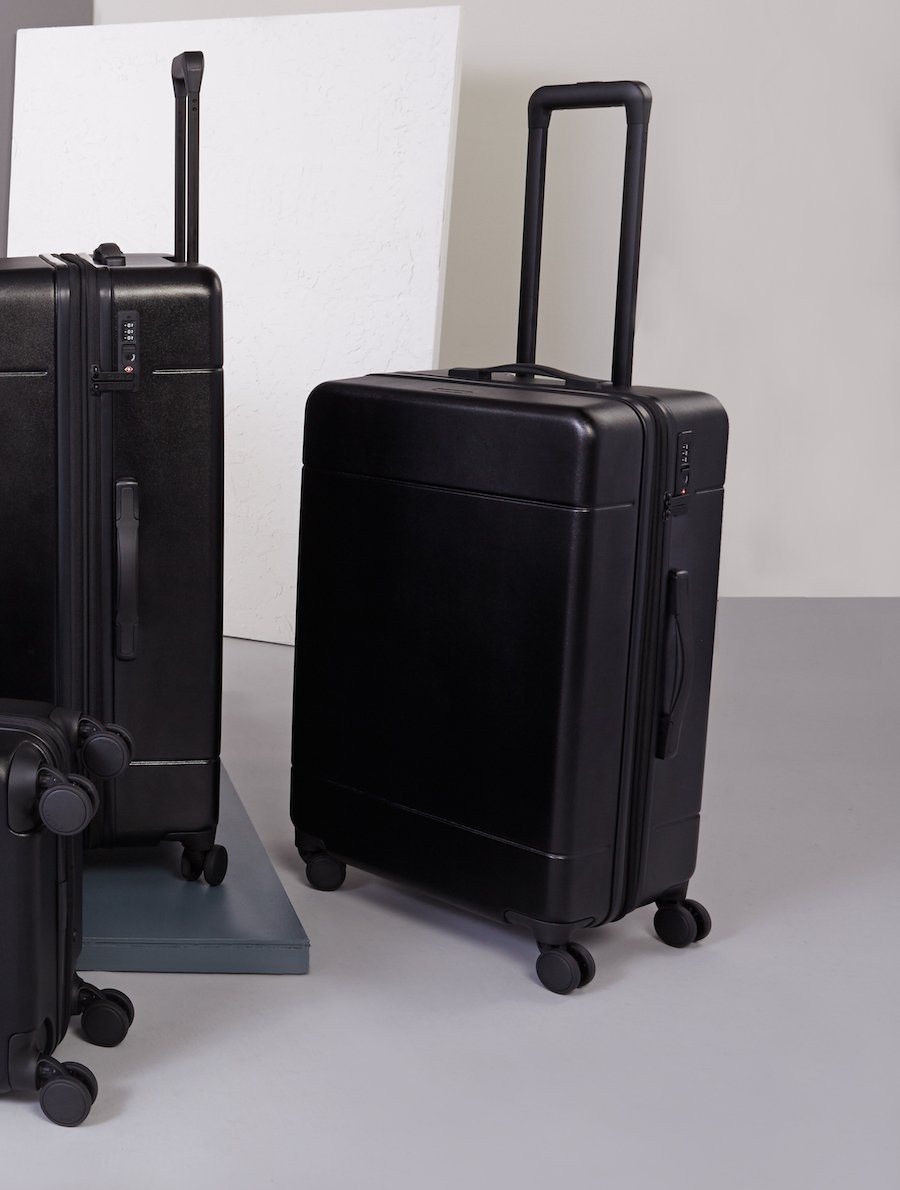 Hue Medium Luggage - Image 15